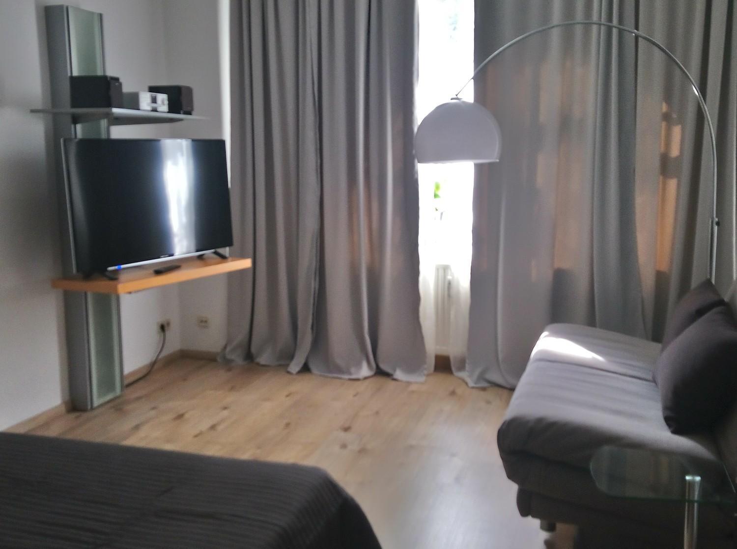 Gemuetliche Ferienwohnung Im Erdgeschoss- Jenaer Strasse Erfurt Extérieur photo